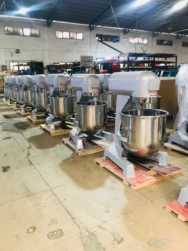 Stainless Steel 30L Industrial Dough Mixer Machine Electric Food Mixer